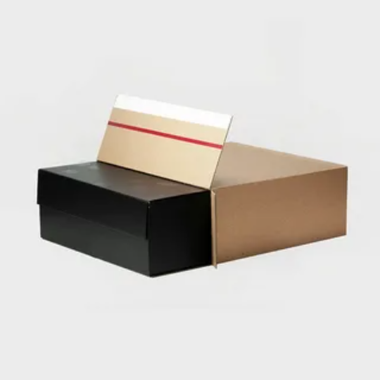 Custom Deluxe Gift Boxes 
